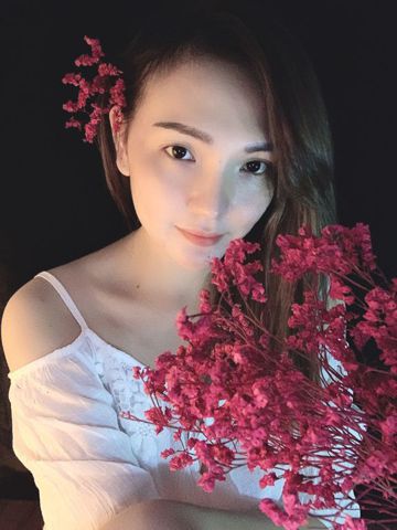 Hien – Hiền , dễ gần và có đôi c…..oi khác !