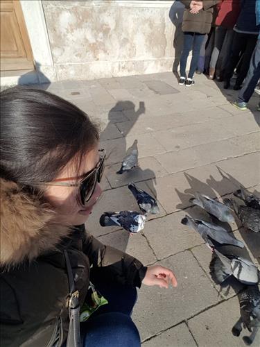 Mina Lee –
Tìm bạn nam lớn tuổi .Có …..