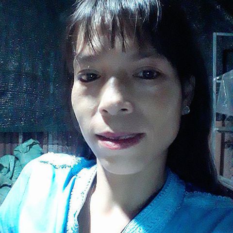 Trang – Tôi phụ nữ đã cũ .xấu xí…..g một ý