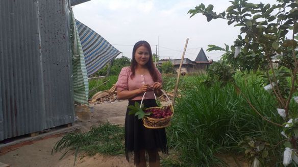 Thuy – Độc thân vui vẻ yêu thiên n…..iản dị