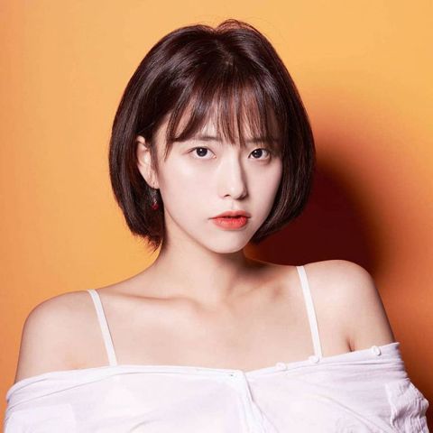 Thuỳ – Thuỳ đang tìm một mối quan …..ời gian.