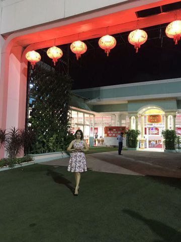 Tuyet nhung Nguyen – Thich hoa dong ,tinh cam don gian