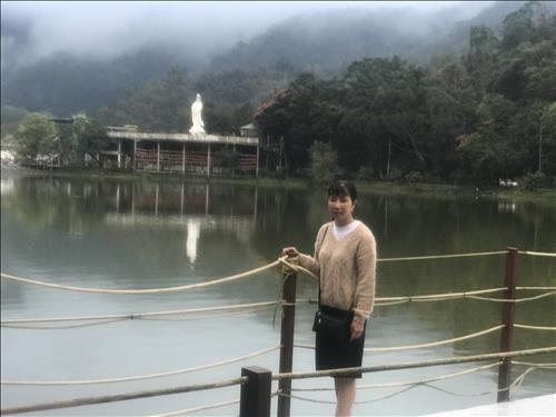 Tuyen Minh –
Biet bao dung va rong luong yeu t…..