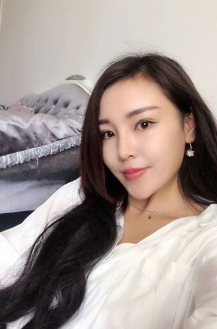 Dung – vui tinh hoa dong, thich mua sam