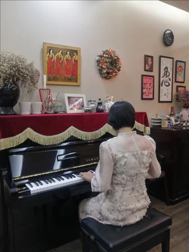 Kleine –
Tìm bạn bằng và hơn tuổi…..