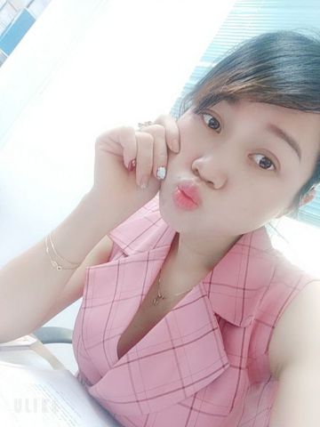 Thủy Tiên – Yêu hết lòng, yêu chân thành