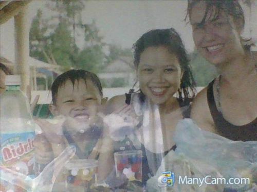 Trần Phạm Thúy Vân –
hiền lành, tốt bụng, biế…..