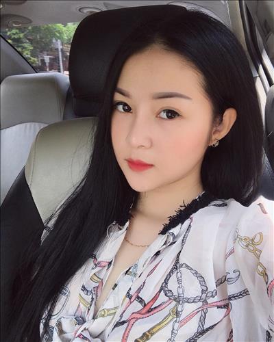 Azalea Tran –
tìm một tình yêu nghiêm tú…..