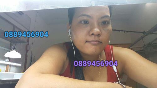 Hong –
Vui vẻ biết quan tâm đến …..