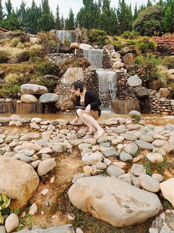 Thủy – Dễ nhìn, hiểu chuyện,sống tình cảm