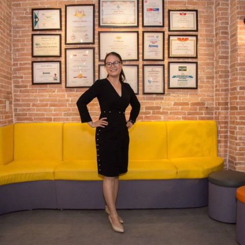 Mai le – Là người hòa đồng. Sống c….. chia sẻ