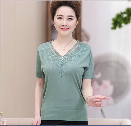 Đàm Mỹ Linh Tâm –
Hợp với bản thân          …..