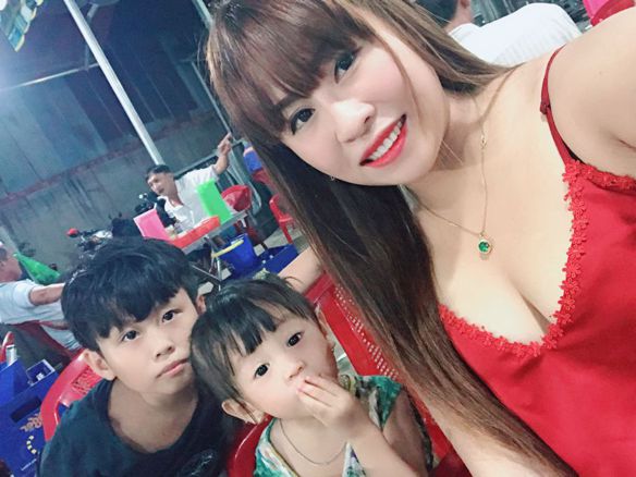 Tuỳ duyên – Mẹ don than