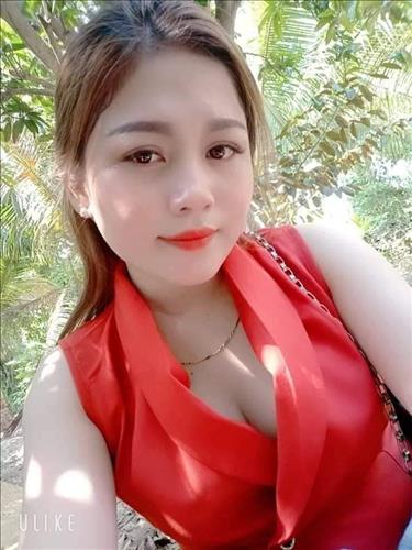 Cô Nàng Cá Tính –
E muốn tìm bạn tuổi từ 4…..